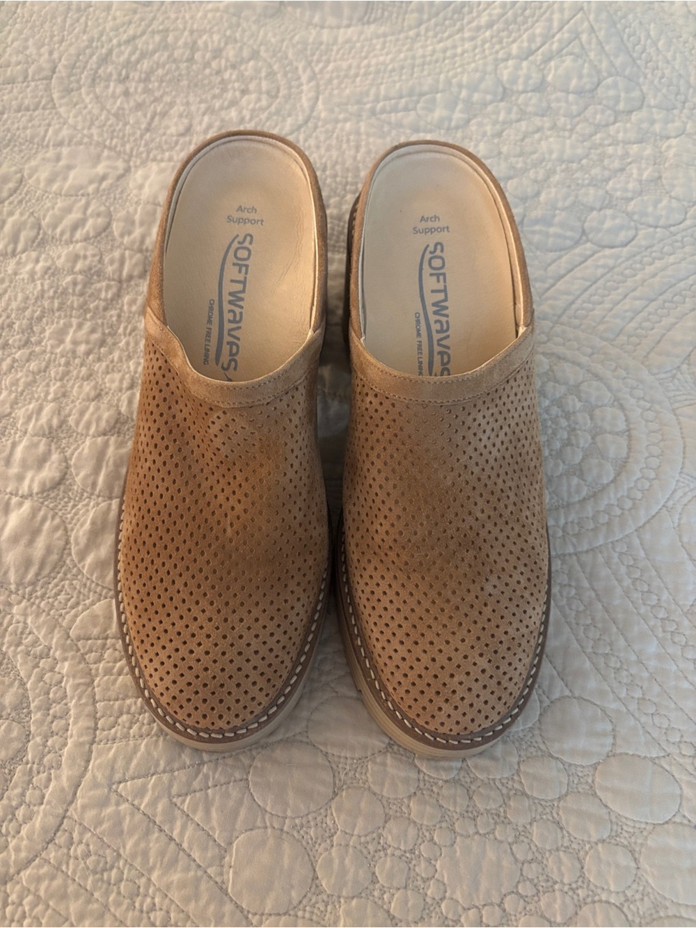 Softwaves Mansi Platform Clog